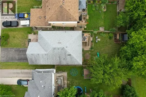 68 Hilltop Drive Ayr ON N0B 1E0