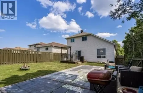 42 Thistlemoor Drive Caledonia ON N3W 2K4