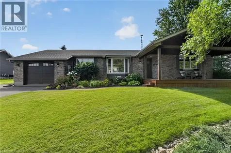 952 Robinson Road Dunnville ON N1A 2W1