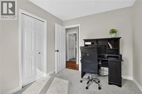 952 Robinson Road Dunnville ON N1A 2W1