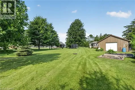 952 Robinson Road Dunnville ON N1A 2W1