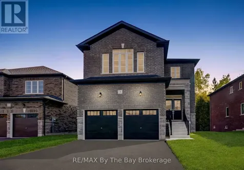 3 Misty Ridge Road Wasaga Beach ON L9Z 0R8