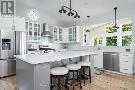 17 Cherry Street Collingwood ON L9Y 0X2