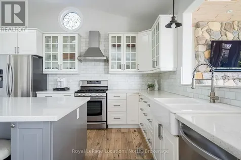 17 Cherry Street Collingwood ON L9Y 0X2