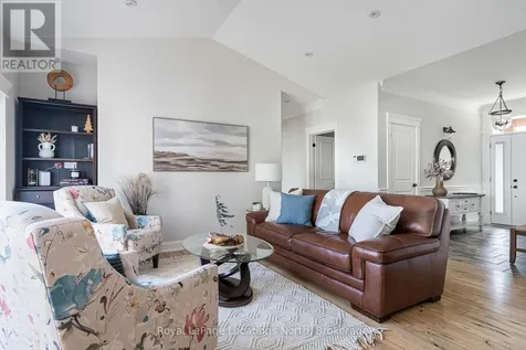 17 Cherry Street Collingwood ON L9Y 0X2