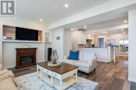 17 Cherry Street Collingwood ON L9Y 0X2