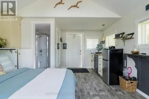 17 Cherry Street Collingwood ON L9Y 0X2