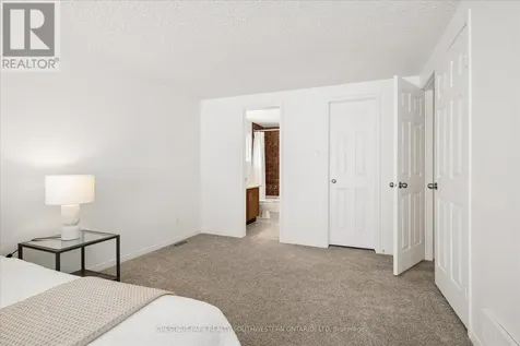 482 Foxhill Place Waterloo ON N2T 1X7