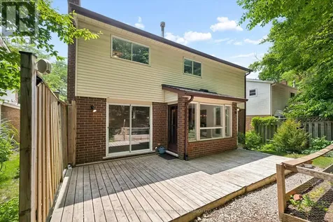 482 Foxhill Place Waterloo ON N2T 1X7