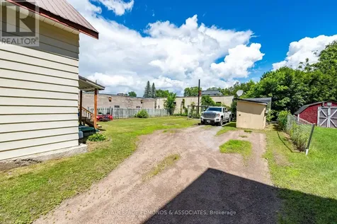 235 Munro Street Pembroke ON K8A 4S5
