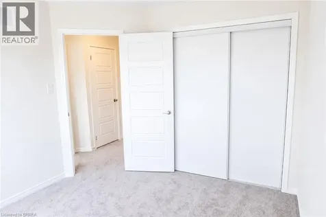 62 Munro Circle Brantford ON N3T 5L5