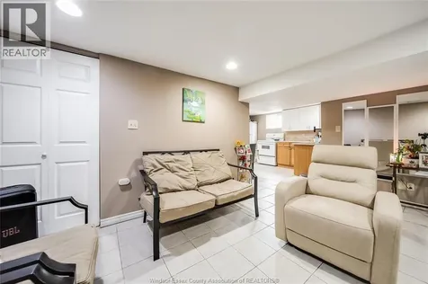 2075 Ottawa Street Windsor ON N8Y 1R6