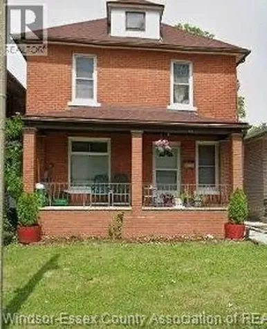 876 Dougall Avenue Windsor ON N9A 4R1