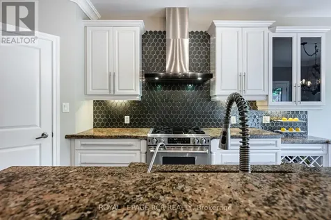6 Brookhaven Crescent East Garafraxa ON L9W 7L9
