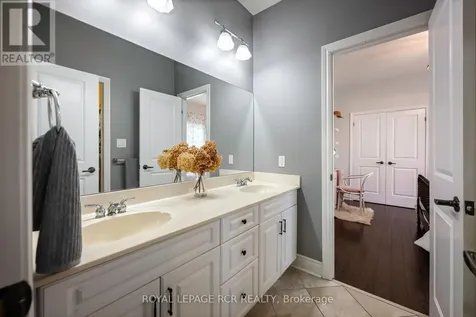 6 Brookhaven Crescent East Garafraxa ON L9W 7L9