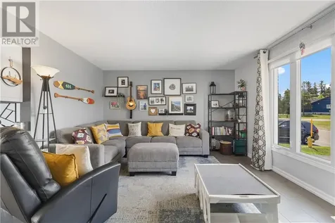 527 Bois Street Espanola ON P5E 1A8