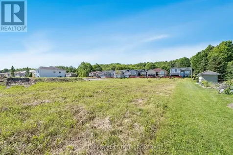 589 Taylor Drive Midland ON L4R 5L9