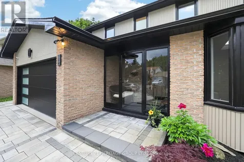 28 Innis Crescent Richmond Hill (mill Pond) ON L4C 5K2