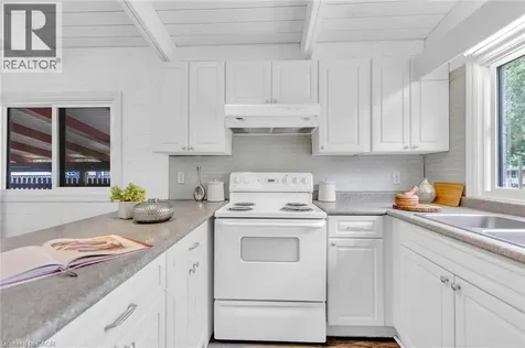 72 Massey Avenue Kitchener ON N2C 1M3
