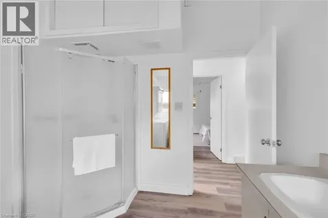 72 Massey Avenue Kitchener ON N2C 1M3