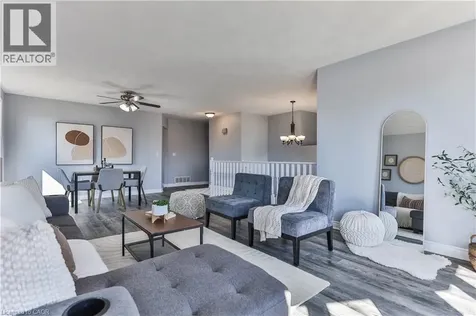 98 Thomas Avenue Brantford ON N3S 7V4