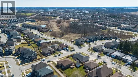 98 Thomas Avenue Brantford ON N3S 7V4