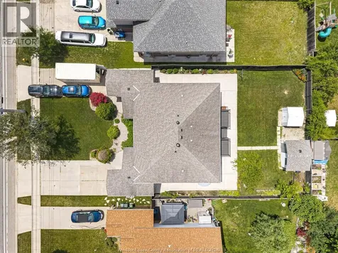 710 Cabana Road East Windsor ON N9G 1A4