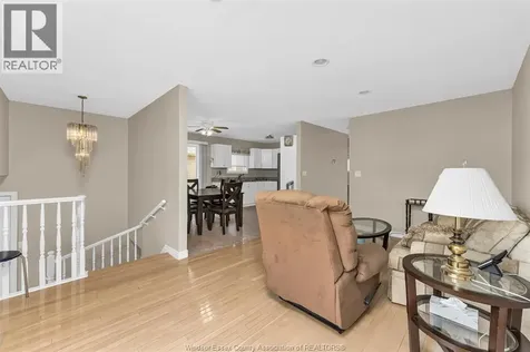 710 Cabana Road East Windsor ON N9G 1A4
