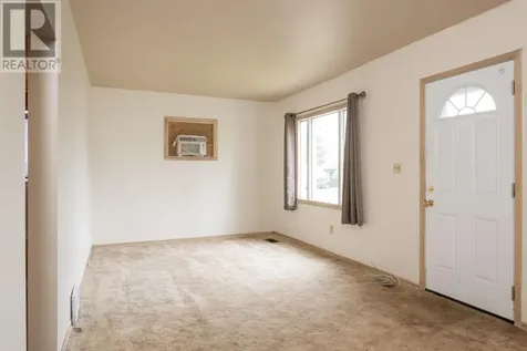 65 Kenogami Ave. N. Thunder Bay ON P7A 6C8