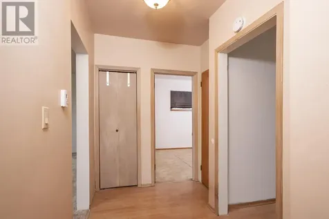65 Kenogami Ave. N. Thunder Bay ON P7A 6C8
