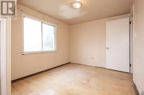 65 Kenogami Ave. N. Thunder Bay ON P7A 6C8