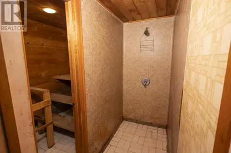 65 Kenogami Ave. N. Thunder Bay ON P7A 6C8
