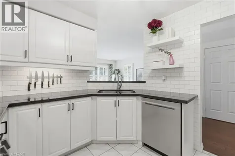 2022 Atkinson Drive Burlington ON L7M 4H6