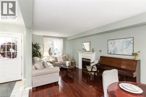 10 Richview Drive Hamilton ON L9B 2V5