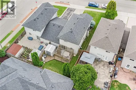 10 Richview Drive Hamilton ON L9B 2V5