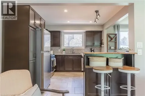 8229 Rideau Street Niagara Falls ON L2H 2E3