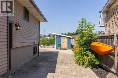 8229 Rideau Street Niagara Falls ON L2H 2E3