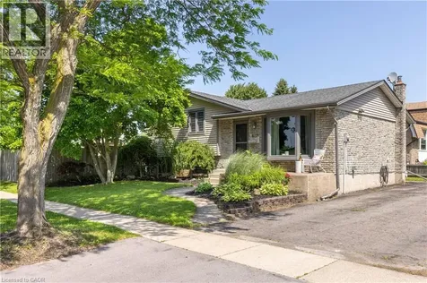 8229 Rideau Street Niagara Falls ON L2H 2E3