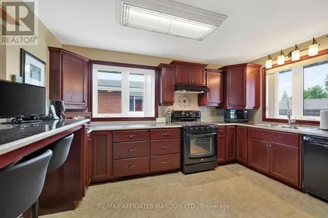 1489 Holy Cross Boulevard Cornwall ON K6H 2W9