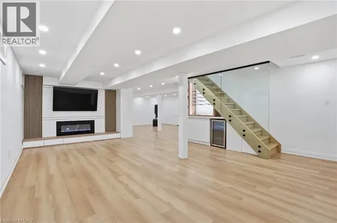 108 Greenshire Drive Hamilton ON L9C 7G5