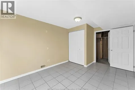 714 Cabana Road East Windsor ON N9G 1A4