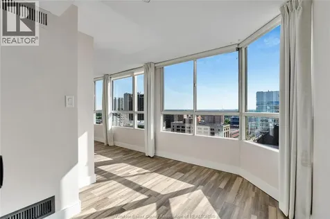 75 Riverside Drive East Windsor ON N9A 4C4