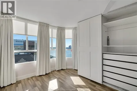 75 Riverside Drive East Windsor ON N9A 4C4