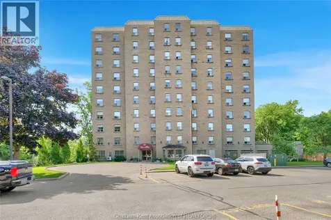 10 Van Allen Avenue Chatham ON N7L 5K1