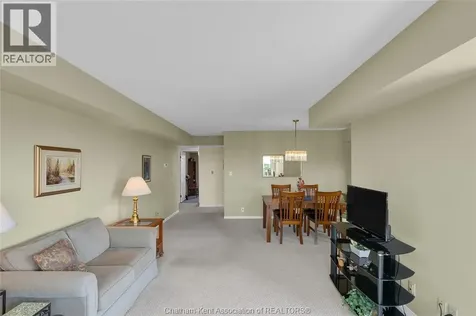 10 Van Allen Avenue Chatham ON N7L 5K1