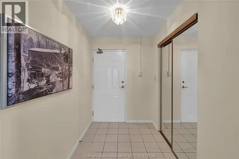 10 Van Allen Avenue Chatham ON N7L 5K1