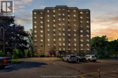 10 Van Allen Avenue Chatham ON N7L 5K1