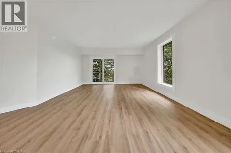 3085 Kingsway Drive Kitchener ON N2C 2P1
