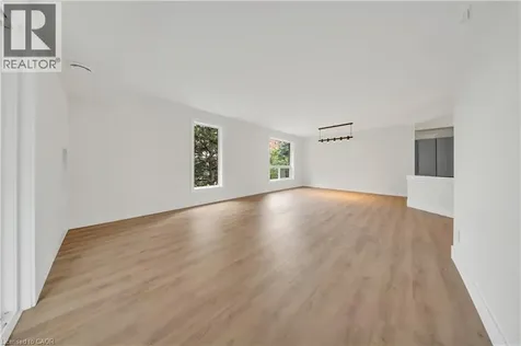 3085 Kingsway Drive Kitchener ON N2C 2P1