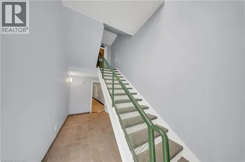 3085 Kingsway Drive Kitchener ON N2C 2P1